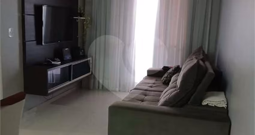 Apartamento com 3 quartos à venda em Jardim Tamoio - SP