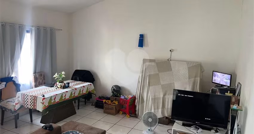 Casa com 3 quartos à venda em Jardim São Vicente - SP