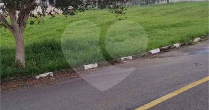 Loteamento à venda em Residencial Dos Lagos - SP