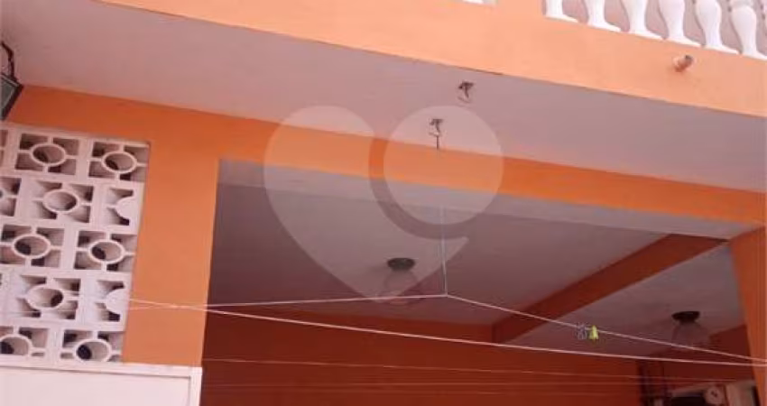 Casa com 3 quartos à venda em Jardim Caçula - SP