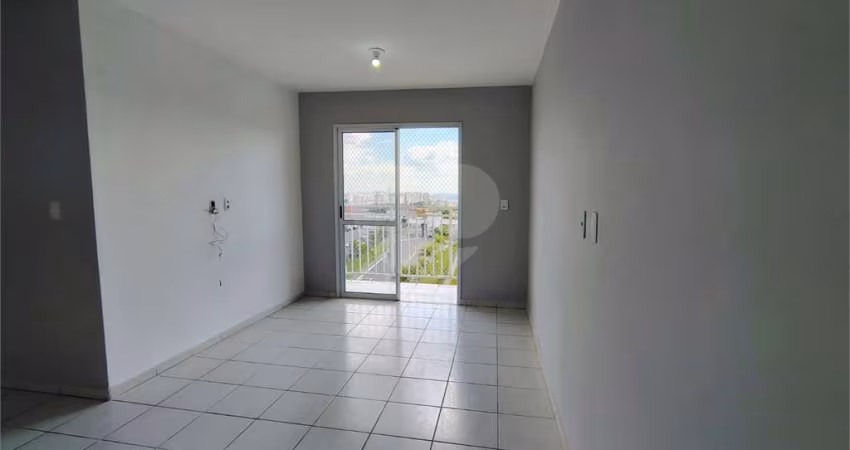 Apartamento com 3 quartos para locação em Jardim Tamoio - SP