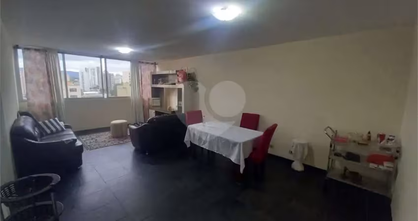 Apartamento com 3 quartos à venda em Centro - SP