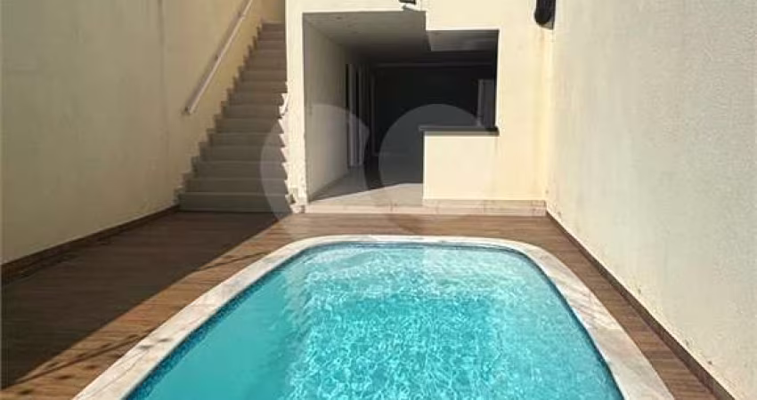 Sobrado com 3 quartos à venda em Residencial Botânica - SP