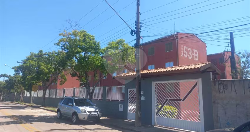 Apartamento com 2 quartos à venda em Morada Das Vinhas - SP
