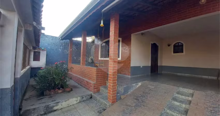 Casa com 3 quartos à venda em Água Doce - SP