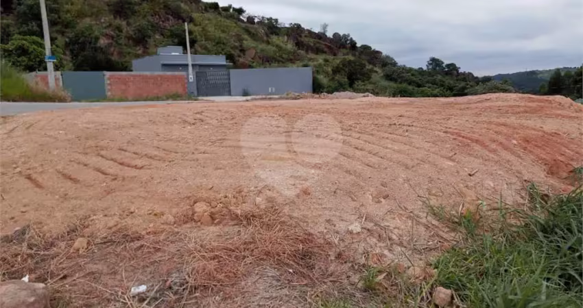 Terreno à venda na Armindo Mantovanelli, Jardim Botânica, Itupeva