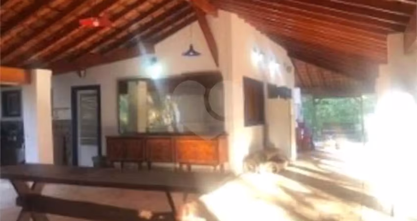 Casa com 3 quartos para alugar na Desembargador Luiz Carlos De Araújo, Pinhal, Cabreúva