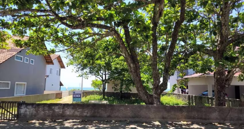 Terreno à venda, 270 m² por R$ 360.000,00 - Salinas - Balneário Barra do Sul/SC