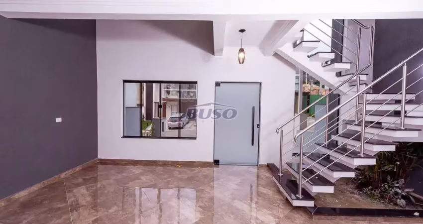 Casa com 3 quartos para alugar na Rua David Tows, 701, Xaxim, Curitiba