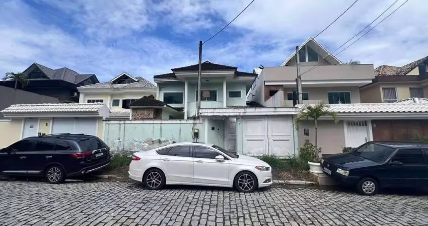 Casa com 3 quartos à venda na Rua João Marques Cadengo, 17, Vargem Pequena, Rio de Janeiro