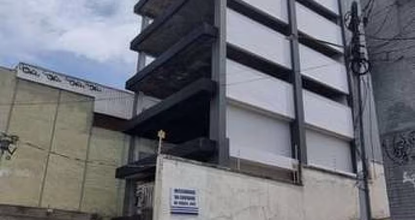 Predio comercial na Avenida Brasil