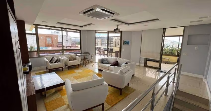 Cobertura com 4 quartos e 3 vagas em Icaraí