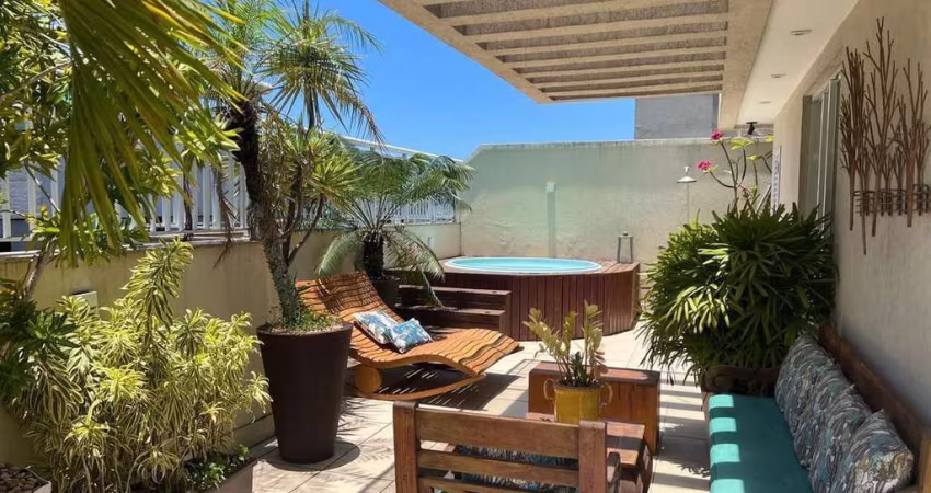 Cobertura à venda em Santa Rosa com piscina e 3 quartos