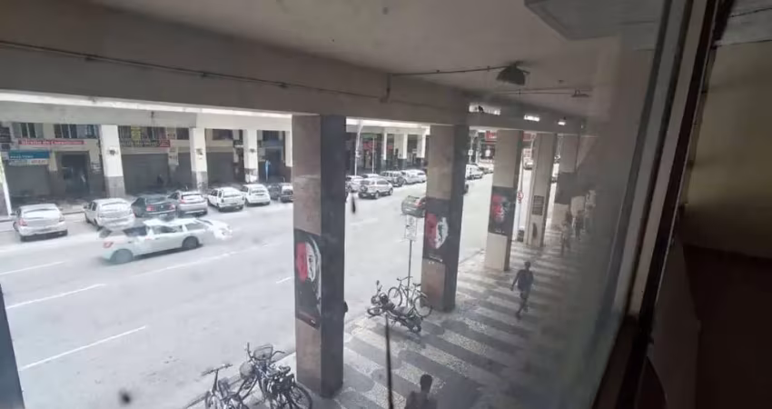 Casa comercial com 8 salas à venda na Avenida Ernani do Amaral Peixoto, 467, Centro, Niterói