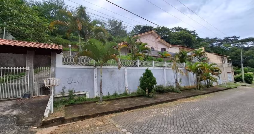 Casa para Venda em Miguel Pereira, Portal das Mansões, 2 dormitórios, 1 suíte, 2 banheiros, 2 vagas