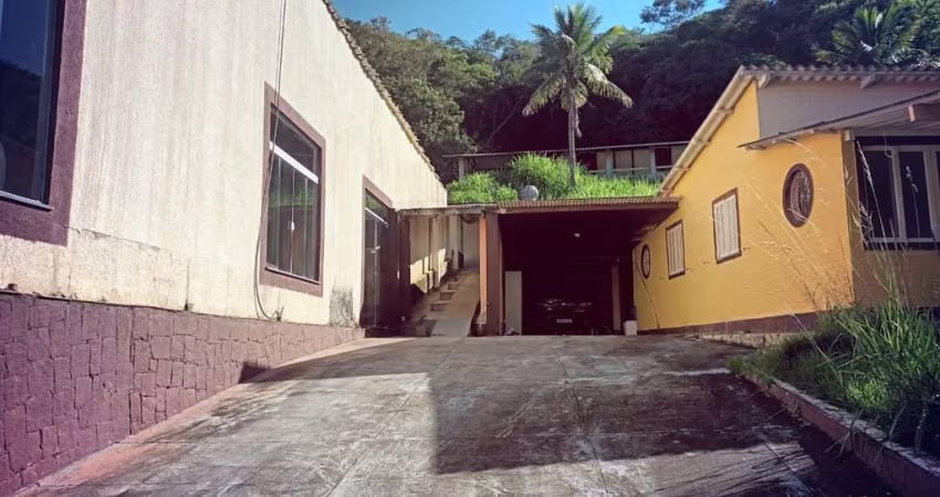 Galpão para Locação em Miguel Pereira, Lagoinha, 8 dormitórios, 2 suítes, 10 banheiros, 5 vagas