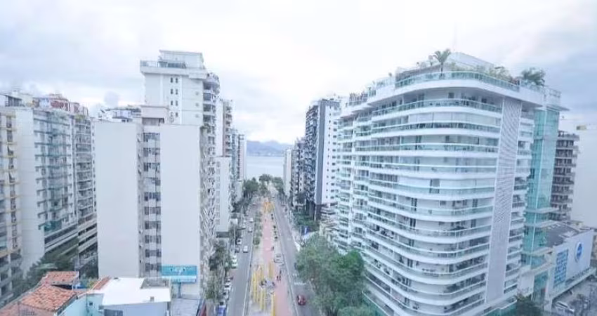 Apartamento para Venda em Niterói, Icaraí, 4 dormitórios, 1 suíte, 1 banheiro