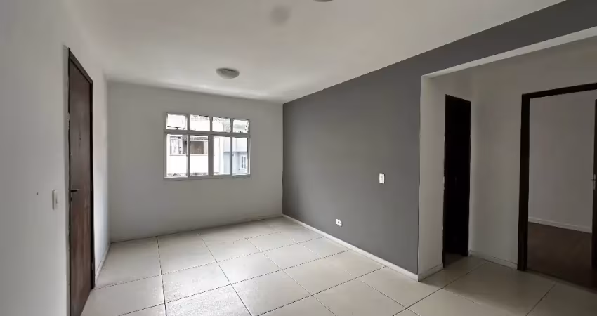 Apartamento bacacheri- rua méxico bem espaçoso e iluminado