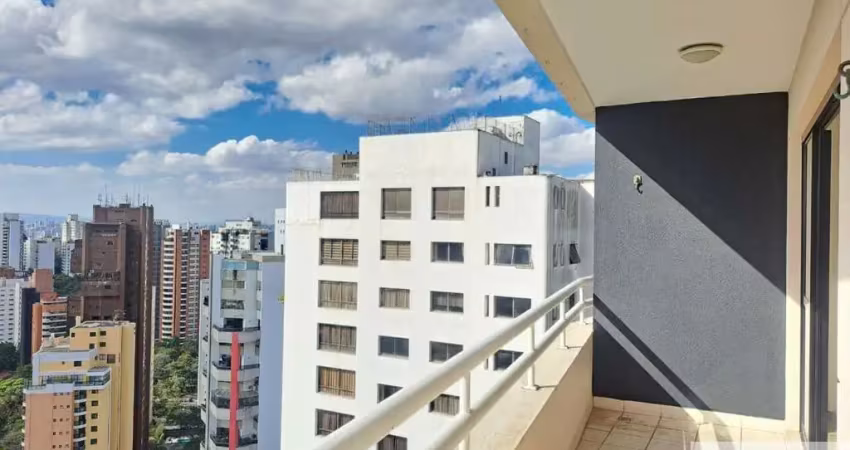 Apartamento  com 127 mts, 4 dormitórios sendo 1 suítes 2 vagas , aceita pet, no morumbi
