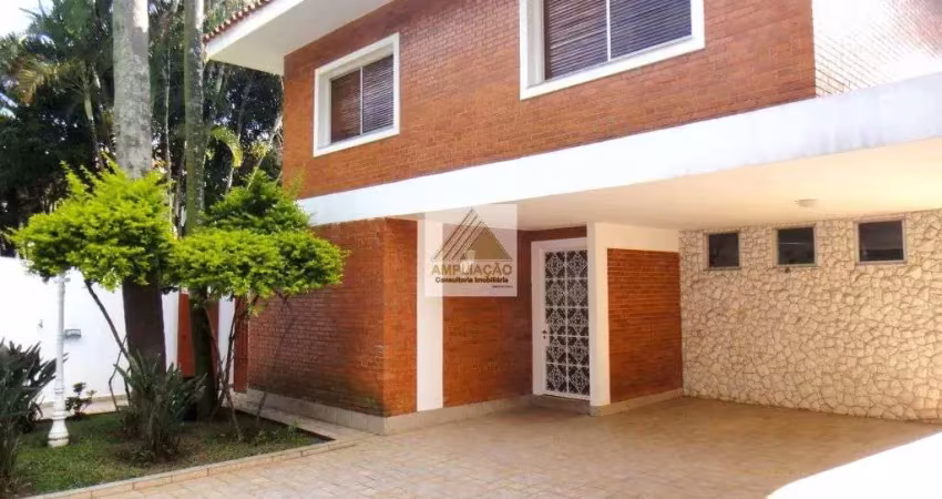 Casa 6 dormitórios 7 vagas no Morumbi