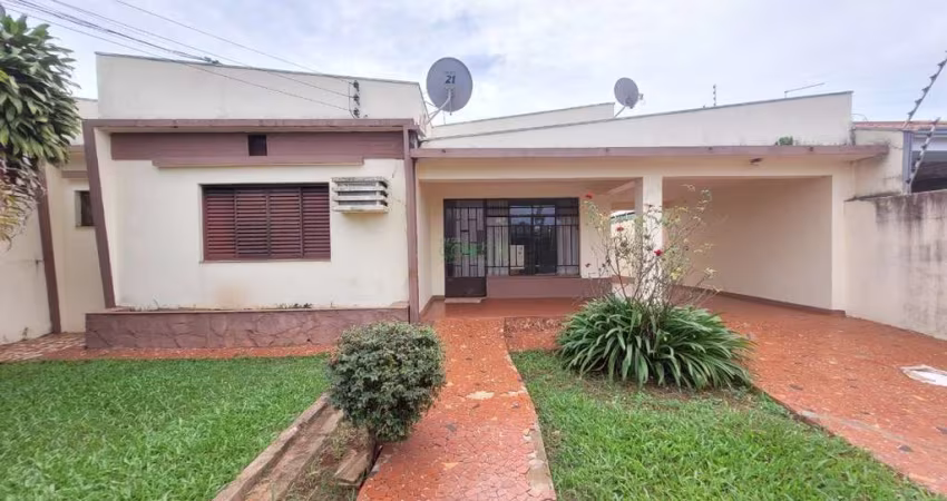 Casa com 5 quartos à venda na Avenida Interventor Manoel Ribas, Centro, Rolândia