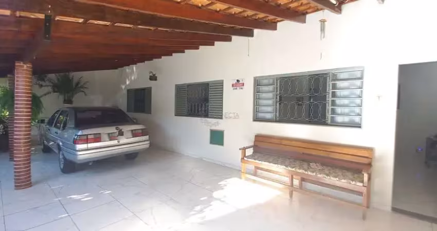 Casa com 3 quartos à venda na Rua Ouadi José Nakhli, Aragarça, Londrina