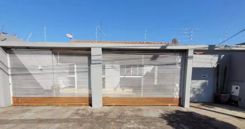 Casa com 3 quartos à venda na Rua Quata, Jardim Alvorada, Londrina