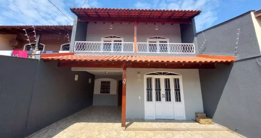 Casa com 4 quartos à venda na Rua Haroldo de Freitas, Jardim Império do Sol, Londrina