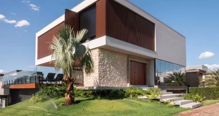 Casa em condomínio fechado com 5 quartos à venda na Rua Alcides Turini, Sun Lake Residence, Londrina
