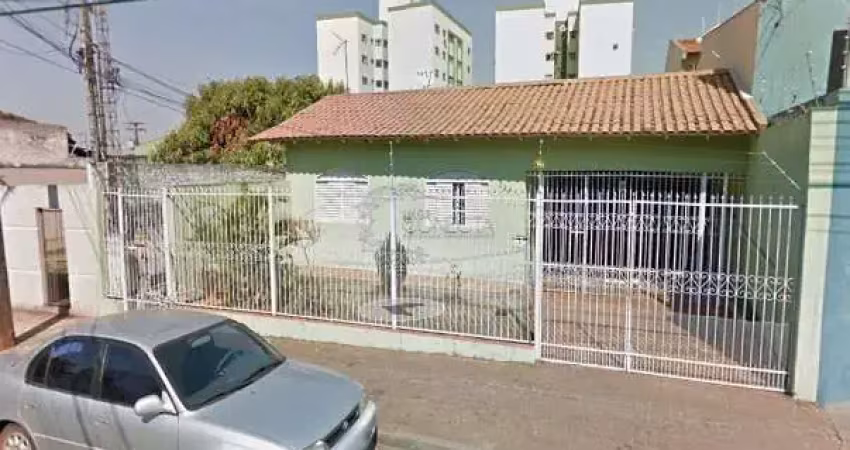 Casa com 2 quartos à venda na Rua Caraíbas, Vila Casoni, Londrina