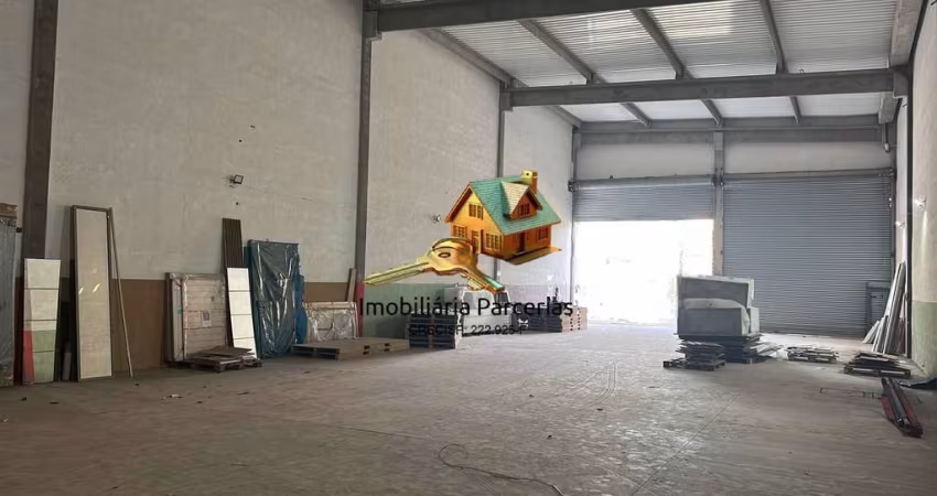 Galpão Comercial com 480m2 Coberto +300m2 aberto fundos na Av. Tenente !