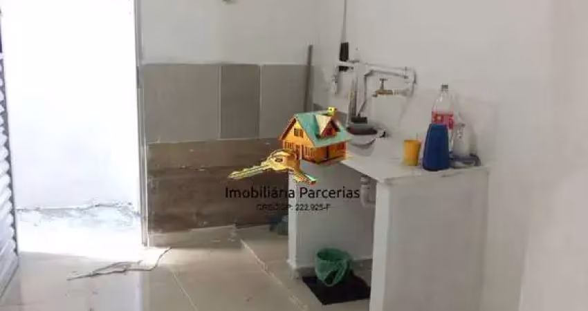 Casa tipo kitnet no mangalot 1dormitorio , sala , cozinha , lavanderia  !