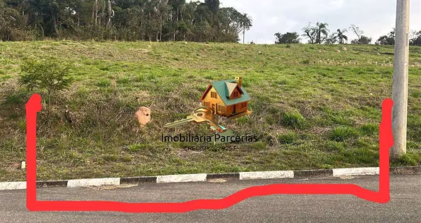 Terreno fundo pra mata preservada 245,27m2 logo na entrada do condomínio!