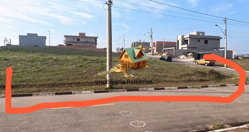 2 terreno de esquina com 307,62m2 nas melhores quadras do condomínio!