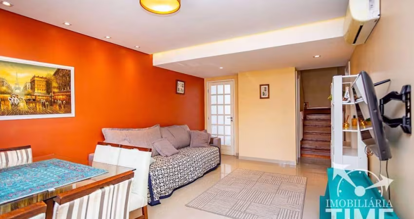 Sobrado com 3 dormitórios para alugar, 247 m² por R$ 5.360/mês - Curitiba/PR