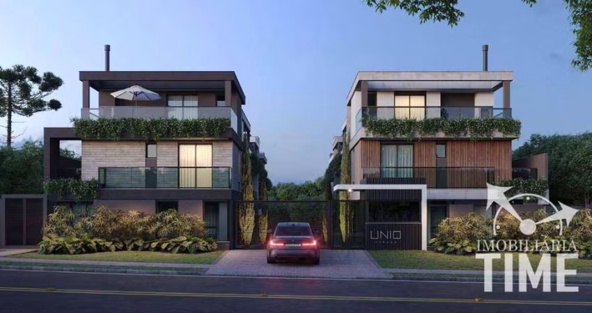 **Casa em Condomínio Fechado com 3 a 4 Suítes no Ecoville**
