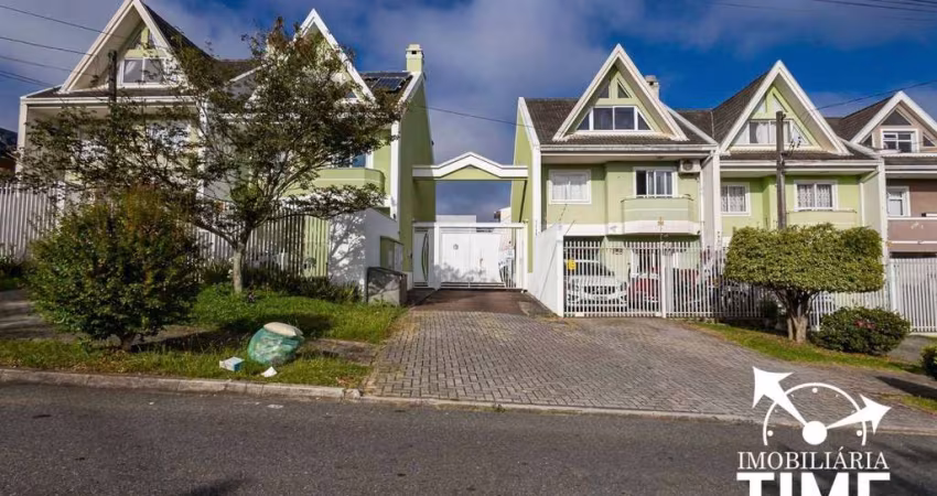 Sobrado com 4 dormitórios à venda, 143 m² por R$ 639.000,00 - Atuba - Curitiba/PR