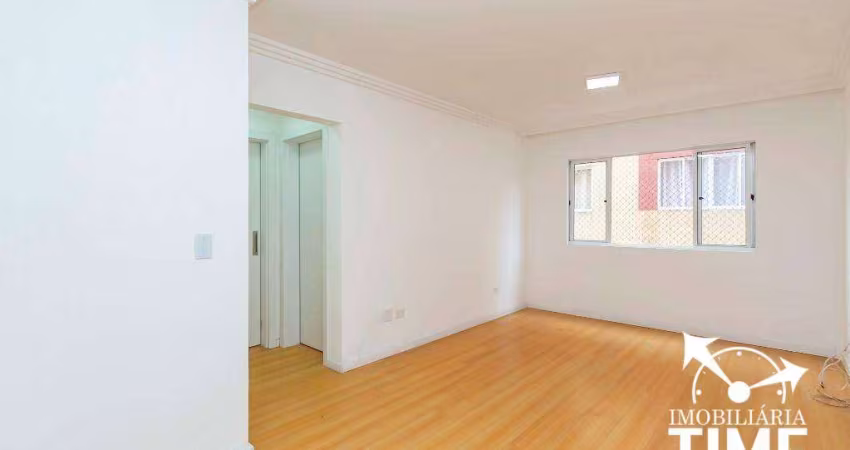 Apartamento com 2 dormitórios para alugar, 61 m² por R$ 2.732/mês - Novo Mundo - Curitiba/PR