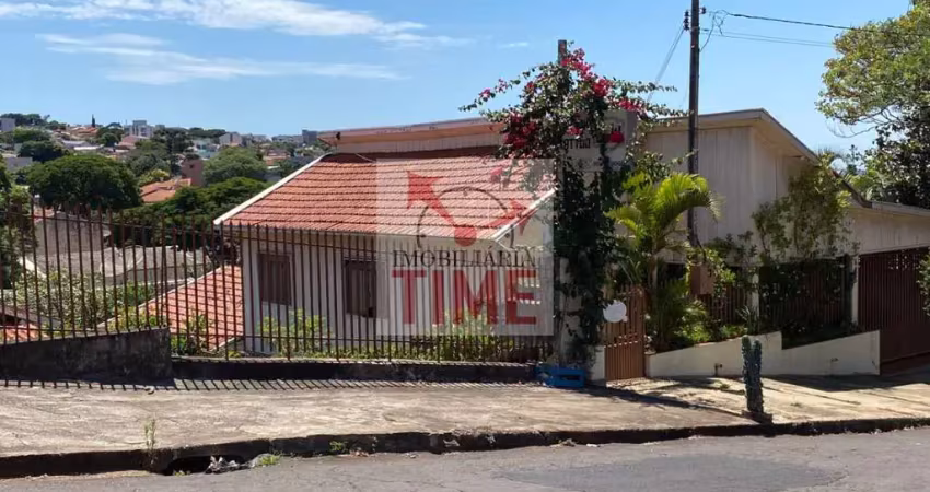 Casa com 8 quartos à venda na Rua Clóvis da Fonseca, 675, Centro, Apucarana