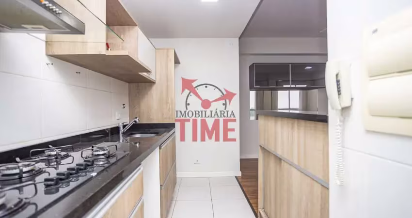 Apartamento de 77,97 m² semi-mobiliado com 2 quartos e 2 banheiros para locação no cristo rei