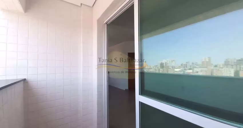 Apartamento. Dois Dormitórios. Prédio com Lazer. Bairro Campo Grande, em Santos/SP.
