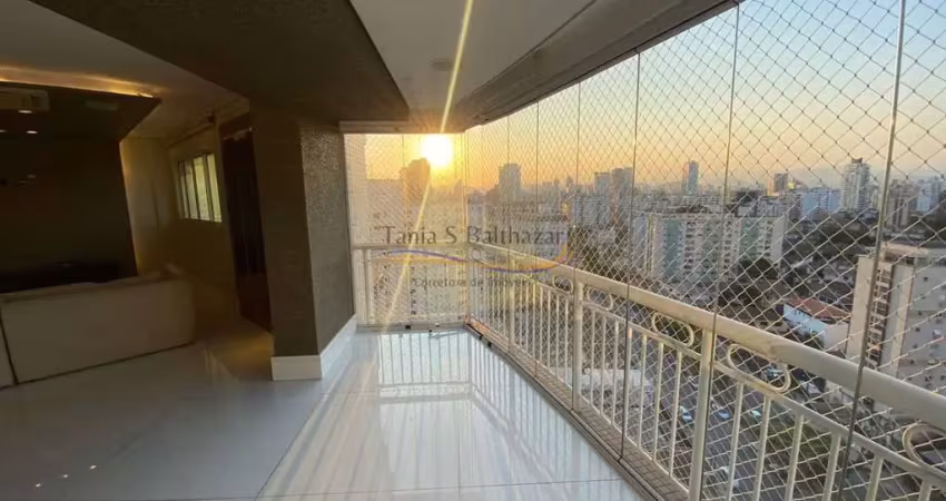 Apartamento com 2 Dormitórios Suítes - Ponta da Praia - Santos/SP