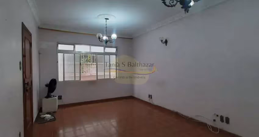 Amplo apartamento de frente, bairro boqueirão - santos/sp.