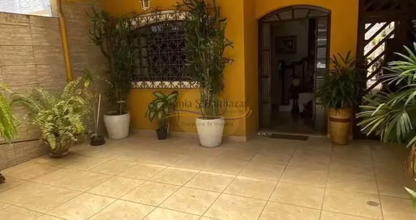 Casa com 3 quartos à venda no Boqueirão, Santos 