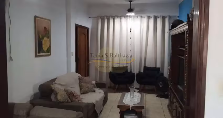 Casa com 3 Dormitórios à venda - Bom Retiro - Santos/SP