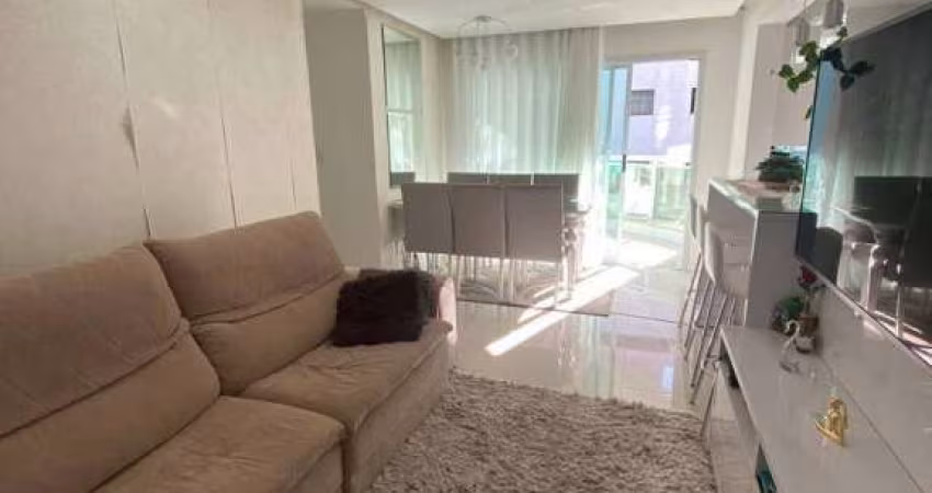 Apartamento com 2 dormitórios à venda, 118 m² por R$ 750.000,00 - Centro - Cabo Frio/RJ