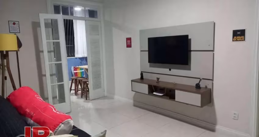 Apartamento com 2 dormitórios à venda, 70 m² por R$ 530.000,00 - Centro - Cabo Frio/RJ