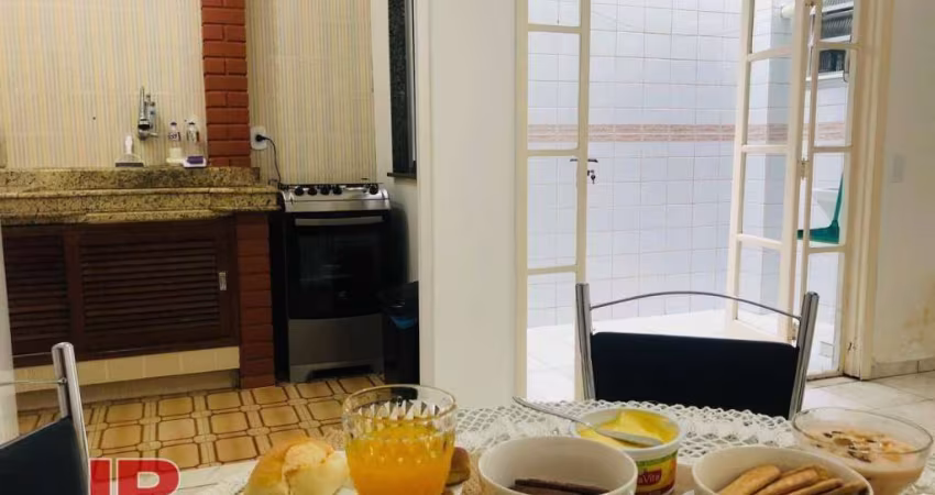 Apartamento com 2 dormitórios à venda, 70 m² por R$ 370.000,00 - São Bento - Cabo Frio/RJ