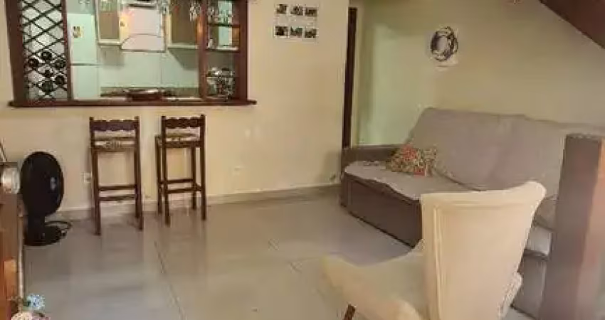 Casa com 2 dormitórios à venda por R$ 500.000 - Palmeiras - Cabo Frio/RJ