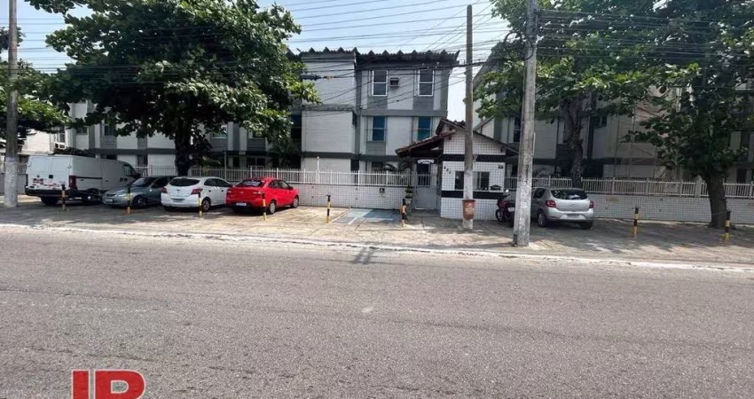 Apartamento com 2 dormitórios à venda, 49 m² por R$ 360.000 - Braga - Cabo Frio/RJ